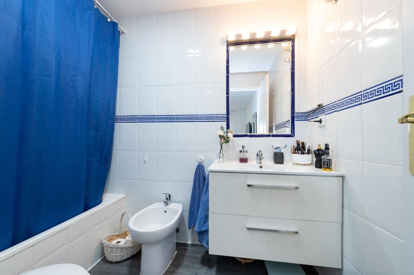 2 bedroom Flat for sale in Casares with pool garage - € 260,000 (Ref: 9836311)