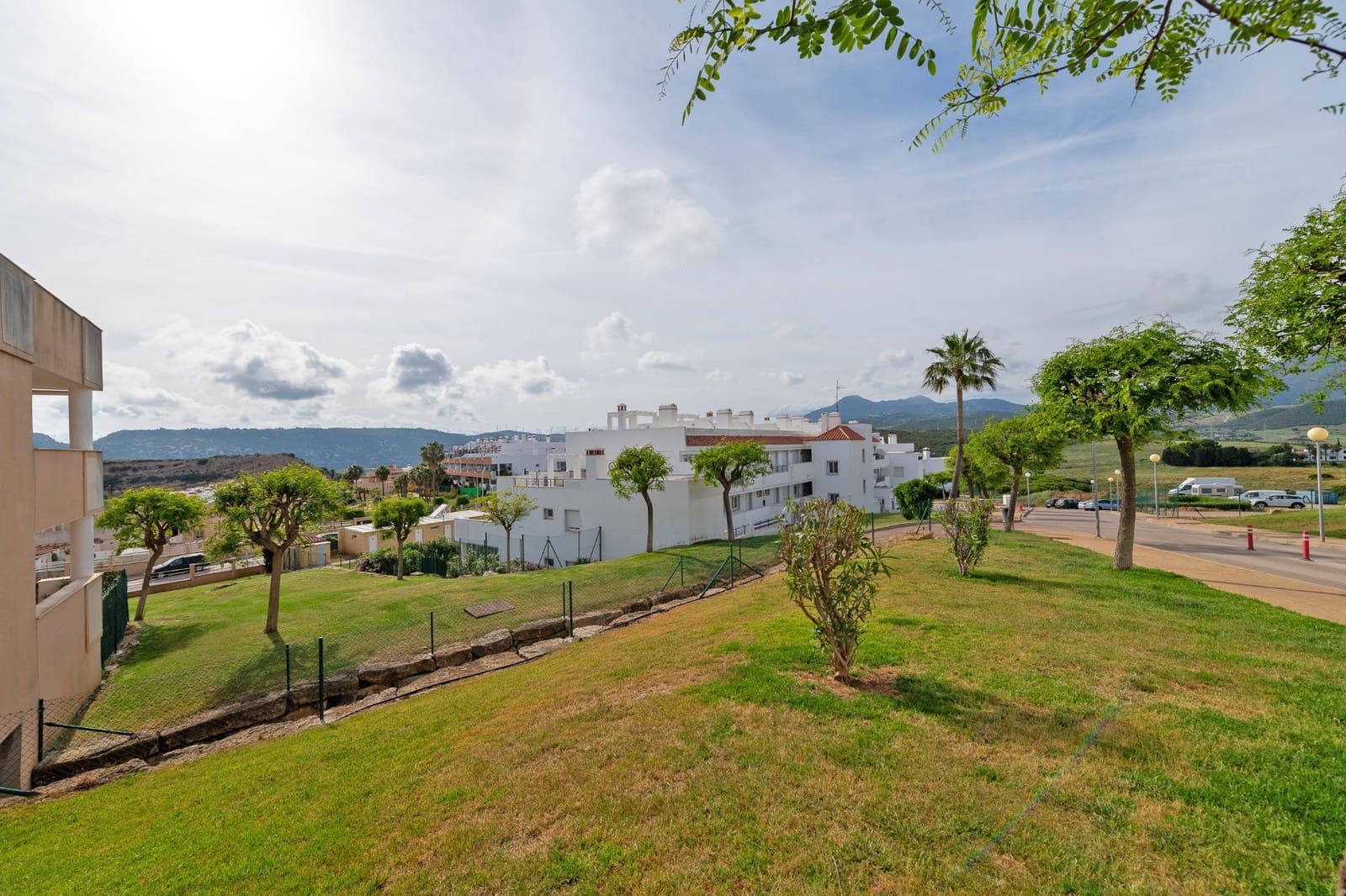 2 bedroom Flat for sale in Casares with pool garage - € 260,000 (Ref: 9836311)