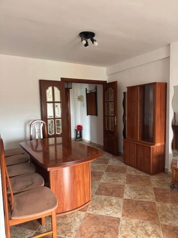 3 bedroom Flat for sale in Cruz de Humilladero, Málaga city - € 280,000 (Ref: 9836312)