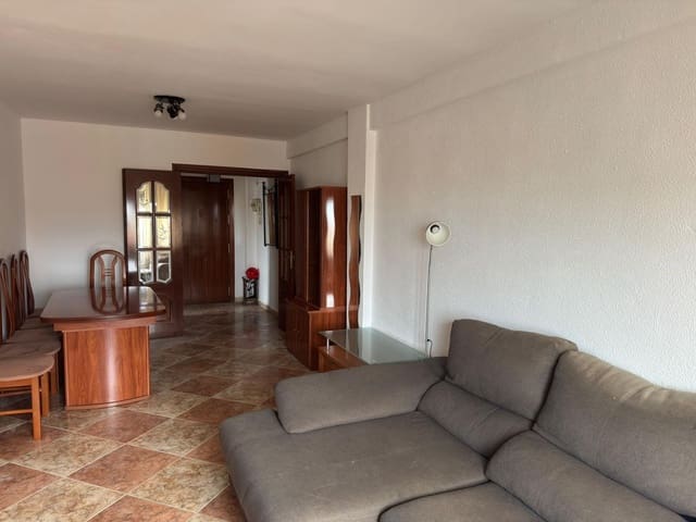 3 bedroom Flat for sale in Cruz de Humilladero, Málaga city - € 280,000 (Ref: 9836312)