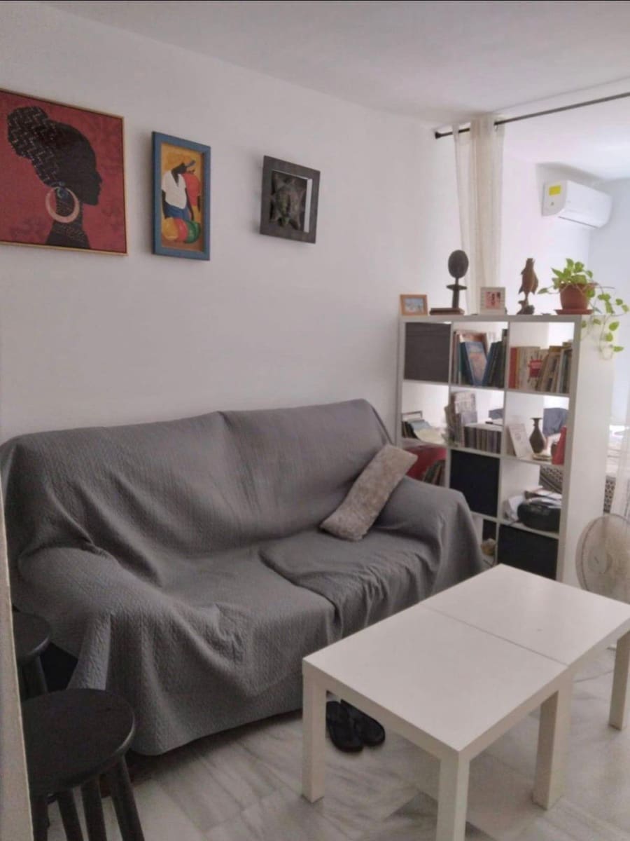 Apartment for sale in La Cala del Moral - € 199,000 (Ref: 9851851)