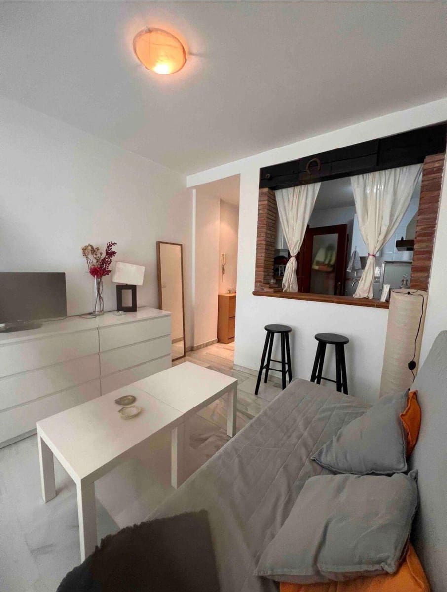 Apartment for sale in La Cala del Moral - € 199,000 (Ref: 9851851)