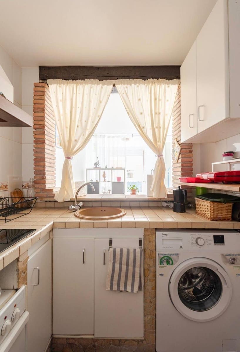Apartment for sale in La Cala del Moral - € 199,000 (Ref: 9851851)