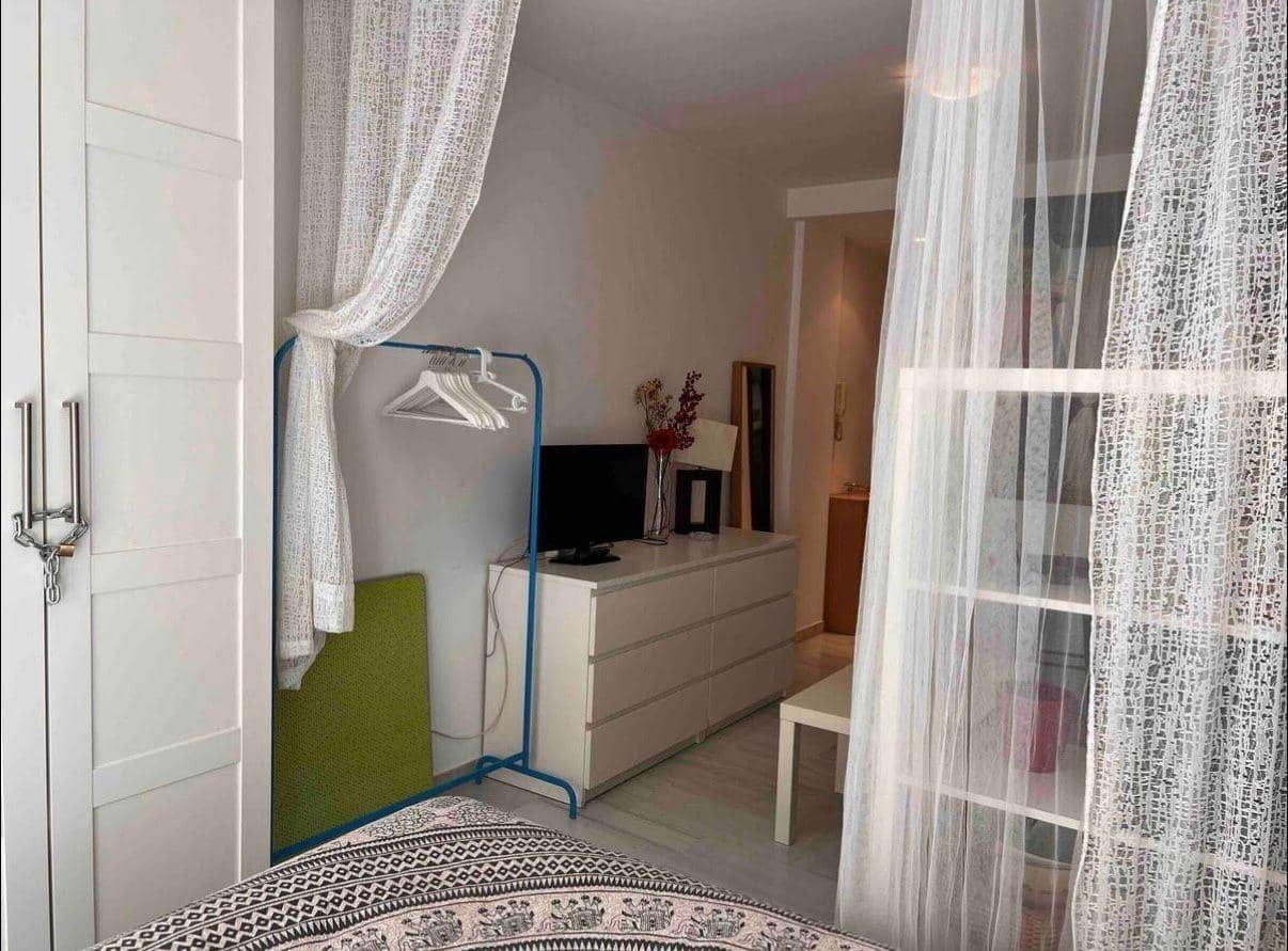 Apartment for sale in La Cala del Moral - € 199,000 (Ref: 9851851)