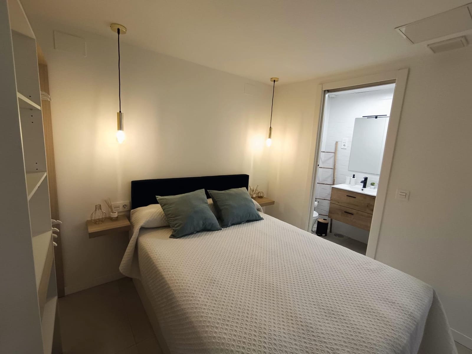 Erhverv til salg i Velez-Malaga med swimmingpool - € 163.900 (Ref: 9855545)