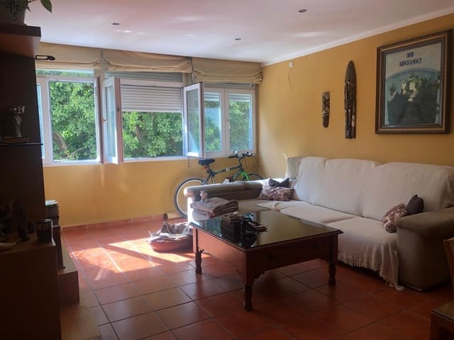 4 Zimmer Wohnung zu verkaufen in Málaga Stadt - 360.000 € (Ref: 9873596)