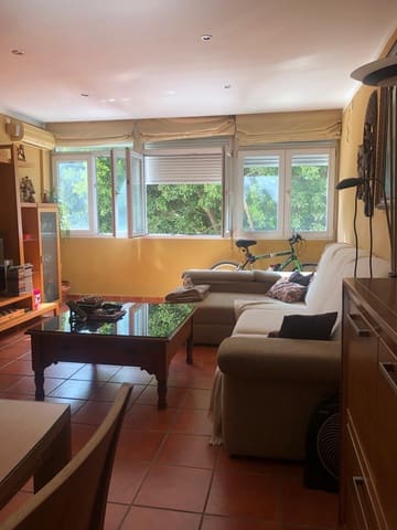 4 Zimmer Wohnung zu verkaufen in Málaga Stadt - 360.000 € (Ref: 9873596)