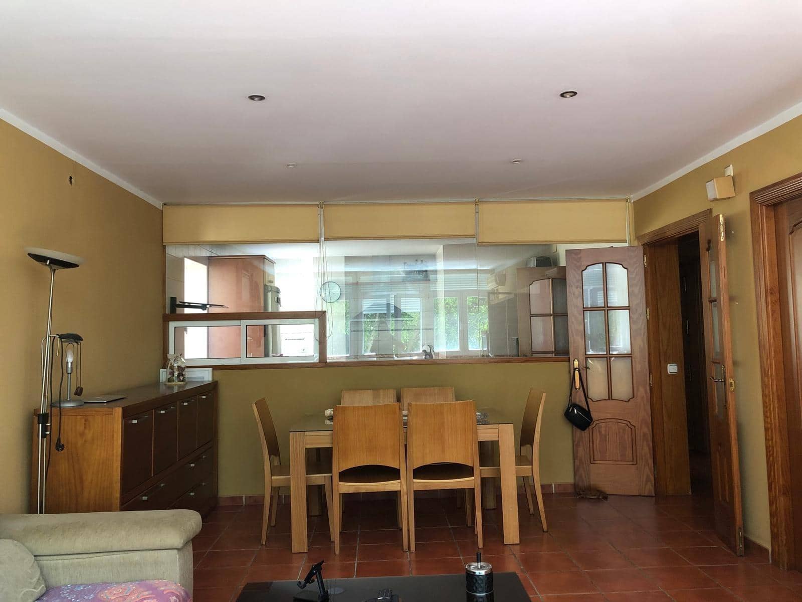 4 bedroom Flat for sale in Malaga city - € 370,000 (Ref: 9873596)