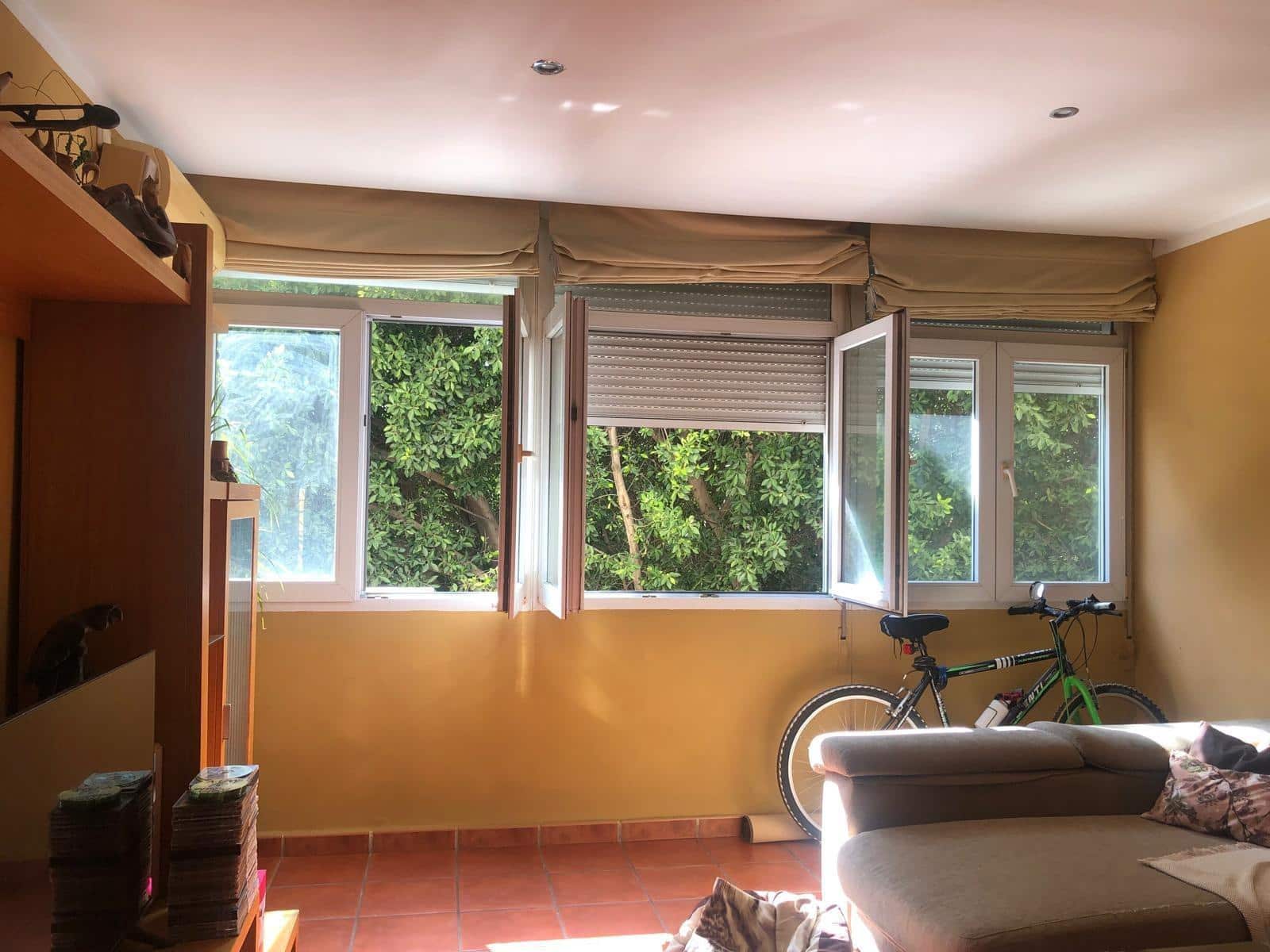 4 bedroom Flat for sale in Malaga city - € 370,000 (Ref: 9873596)