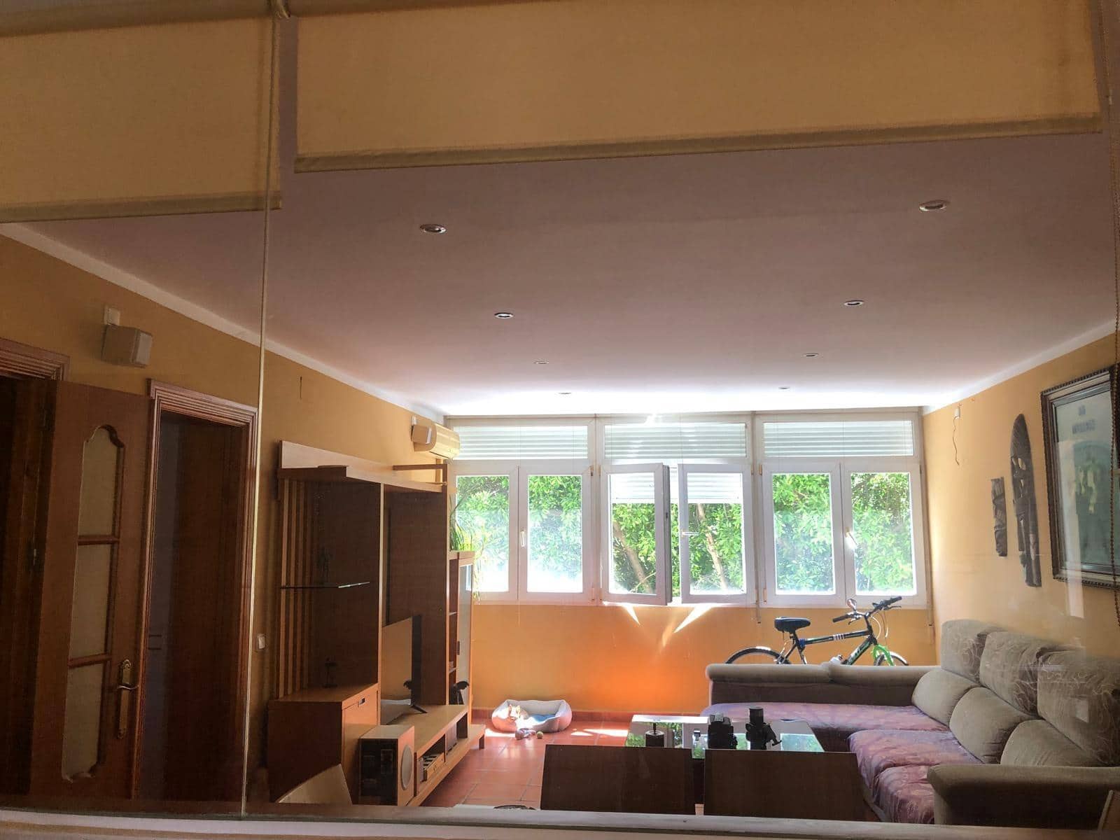 4 bedroom Flat for sale in Malaga city - € 370,000 (Ref: 9873596)