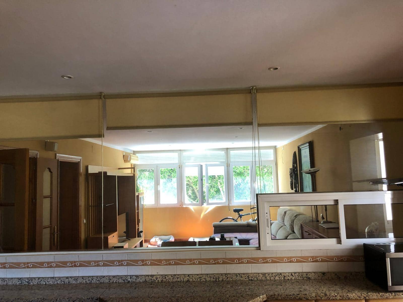 4 bedroom Flat for sale in Malaga city - € 370,000 (Ref: 9873596)