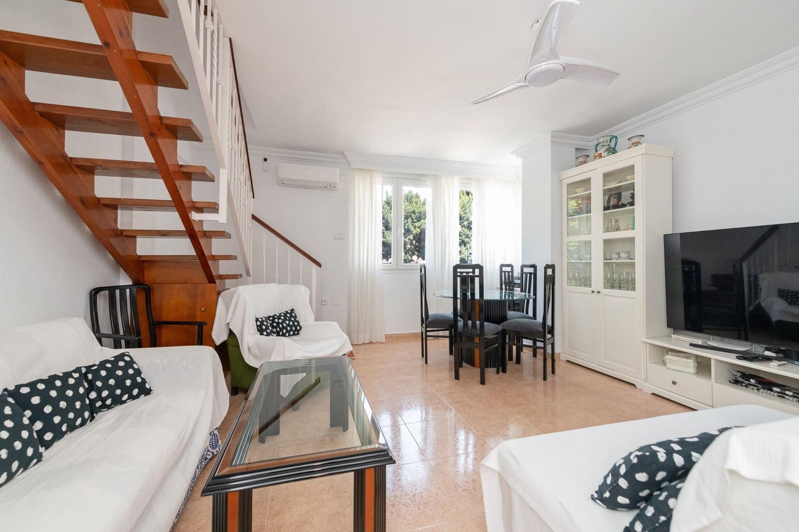 2 slaapkamer Appartement te koop in Malaga stad met garage - € 365.000 (Ref: 9873597)