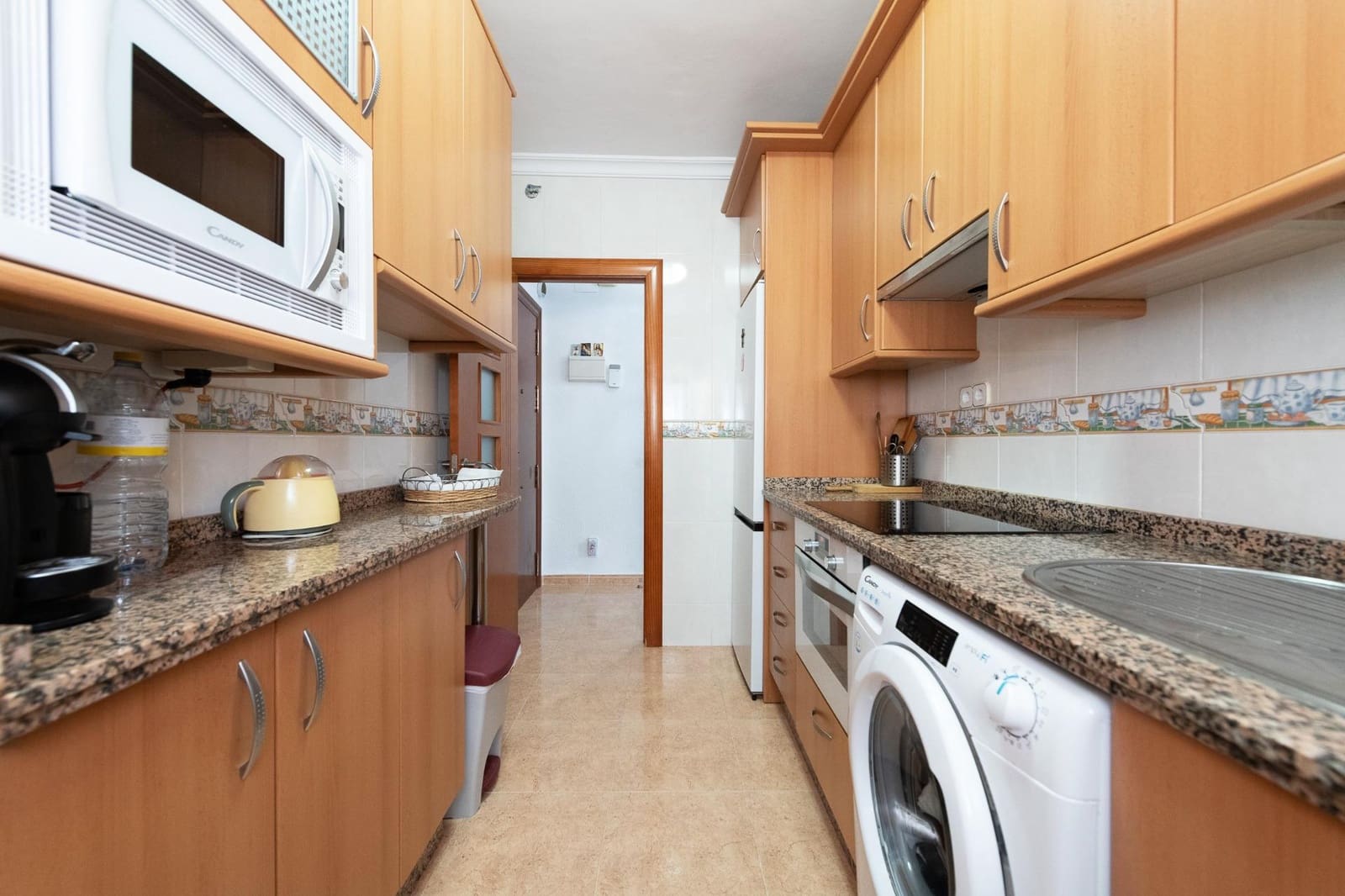 2 slaapkamer Appartement te koop in Malaga stad met garage - € 365.000 (Ref: 9873597)