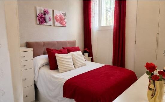 1 soverom Leilighet til salgs i Torremolinos - € 260 000 (Ref: 9896397)