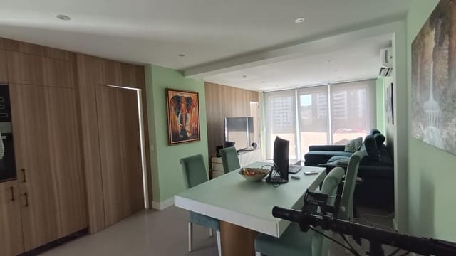 2 makuuhuone Asunto myytävänä paikassa Martiricos, Málaga kaupunki - 337 000 € (Ref: 9945784)