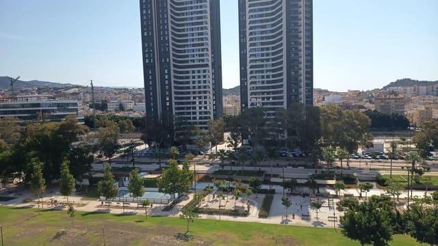 2 makuuhuone Asunto myytävänä paikassa Martiricos, Málaga kaupunki - 337 000 € (Ref: 9945784)