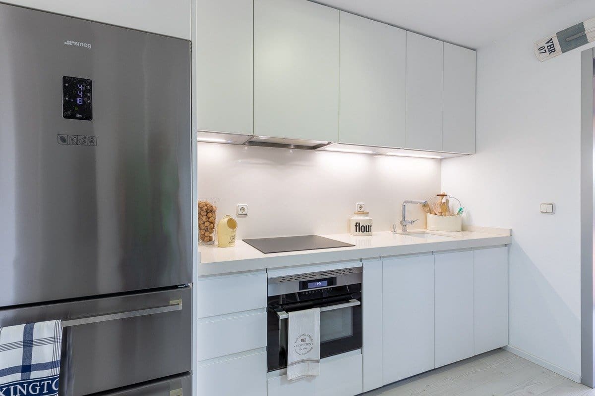 Estudio en Almayate en venta con garaje - 200.000 € (Ref: 9947985)