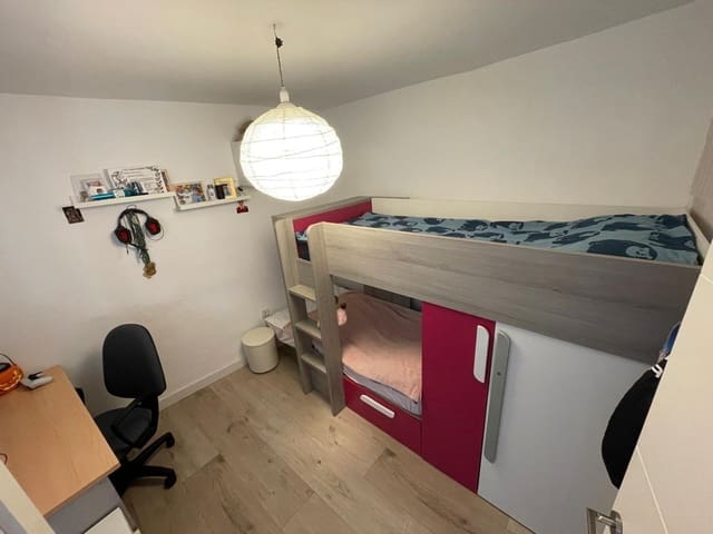2 chambre Villa/Maison Mitoyenne à vendre à Granja Suarez, Malaga ville - 246 000 € (Ref: 9954287)