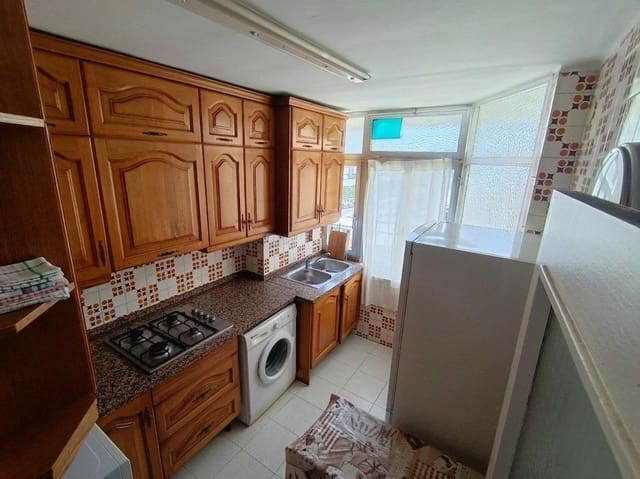 3 sypialnia Mieszkanie na sprzedaż w Martiricos, Miasto Málaga - 260 000 € (Ref: 9970698)