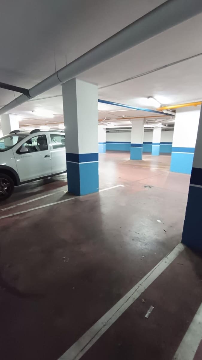 Garaje en Málaga ciudad en venta - 20.000 € (Ref: 9975507)