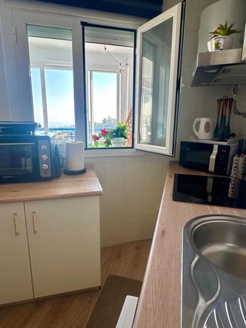 Studio à louer à Chilches, Vélez-Málaga avec garage - 800 € (Ref: 9983075)