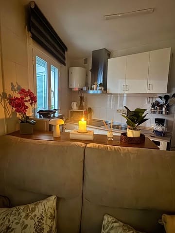 Studio à louer à Chilches, Vélez-Málaga avec garage - 800 € (Ref: 9983075)