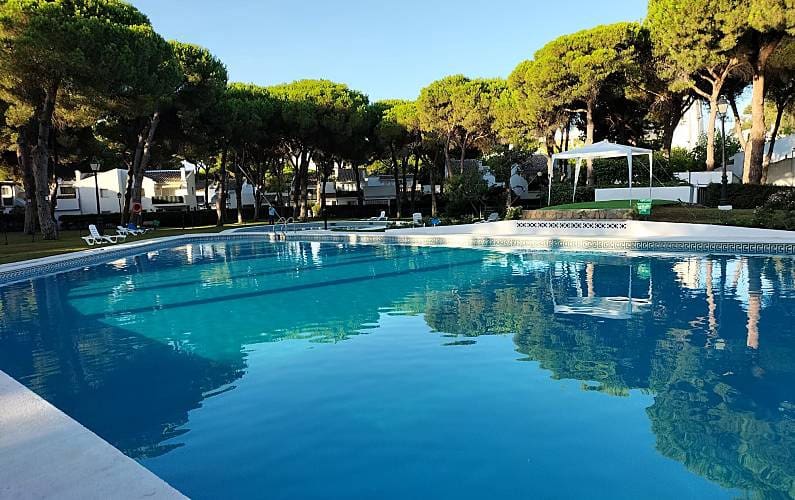 3 soveværelse Byhus til leje i Benamara med swimmingpool garage - € 3.500 (Ref: 6319405)