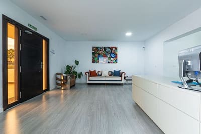 Kattohuoneisto lomavuokrausta paikassa Marbella mukana 
autotalli - 4 000 € (Ref: 693300)