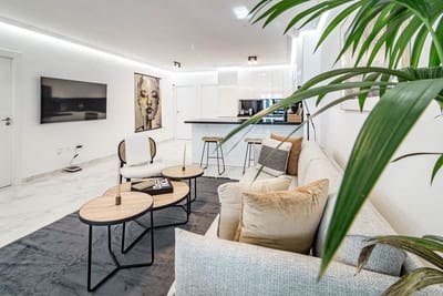 3 slaapkamer Appartement te huur in Nueva Andalucia, Marbella met garage - € 3.300 (Ref: 693304)