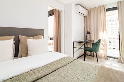 3 slaapkamer Appartement te huur in Nueva Andalucia, Marbella met garage - € 3.300 (Ref: 693304)