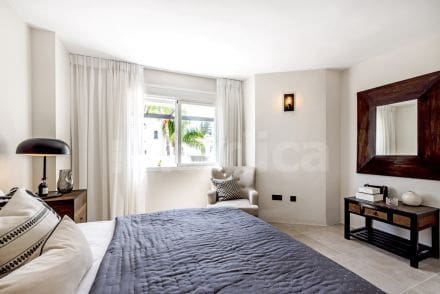 2 quarto Penthouse para venda em Marbella com piscina - 340 000 € (Ref: 693340)