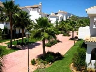 1 quarto Penthouse para venda em Marbella com piscina - 325 000 € (Ref: 693351)