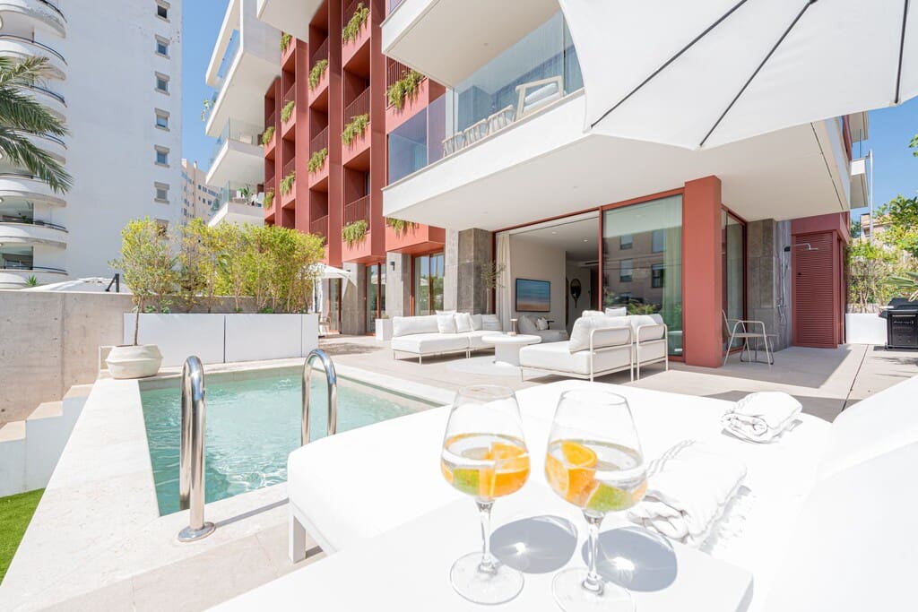 3 soveværelse Lejlighed til salg i Palma de Mallorca med swimmingpool garage - € 1.560.000 (Ref: 10005209)