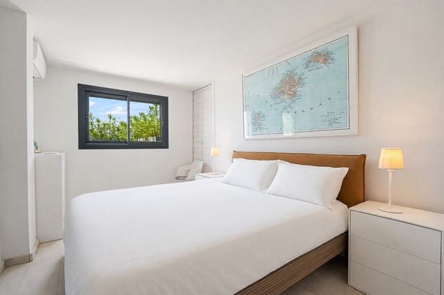 3 quarto Apartamento para venda em Puerto Portals, Calvià com piscina garagem - 3 300 000 € (Ref: 10005210)