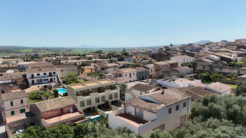 3 bedroom Townhouse for sale in Ariany with pool - € 750,000 (Ref: 10015160)