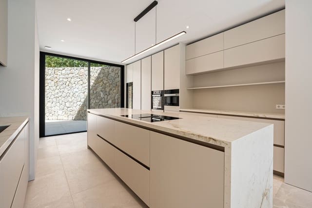 5 makuuhuone Huvila myytävänä paikassa Son Vida, Palma de Mallorca mukana uima-altaan 
autotalli - 5 500 000 € (Ref: 10026925)