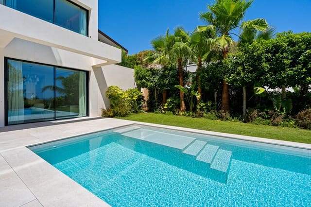 5 makuuhuone Huvila myytävänä paikassa Son Vida, Palma de Mallorca mukana uima-altaan 
autotalli - 5 500 000 € (Ref: 10026925)