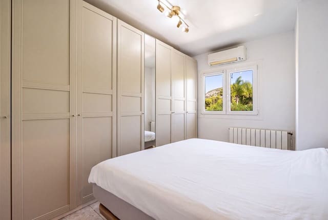 3 makuuhuone Omakotitalo myytävänä paikassa Portals Nous, Calvià - 850 000 € (Ref: 10035018)