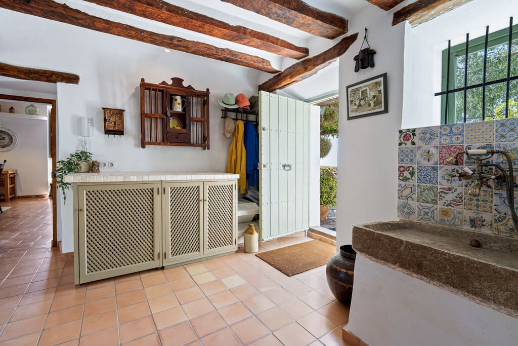 4 sypialnia Finka/Dom wiejski na sprzedaż w Galilea z basenem garażem - 3 950 000 € (Ref: 10037089)