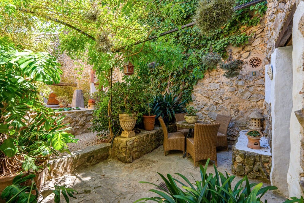 4 sypialnia Finka/Dom wiejski na sprzedaż w Galilea z basenem garażem - 3 950 000 € (Ref: 10037089)