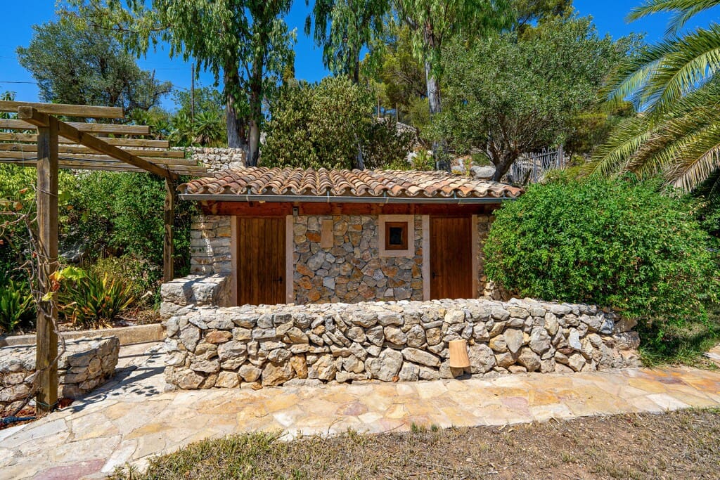 4 sypialnia Finka/Dom wiejski na sprzedaż w Galilea z basenem garażem - 3 950 000 € (Ref: 10037089)
