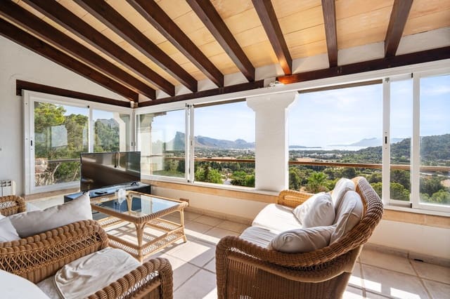 5 Zimmer Villa zu verkaufen in Port de Pollença, Pollensa / Pollença mit Pool Garage - 1.800.000 € (Ref: 10042650)