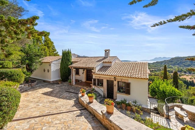 5 Zimmer Villa zu verkaufen in Port de Pollença, Pollensa / Pollença mit Pool Garage - 1.800.000 € (Ref: 10042650)