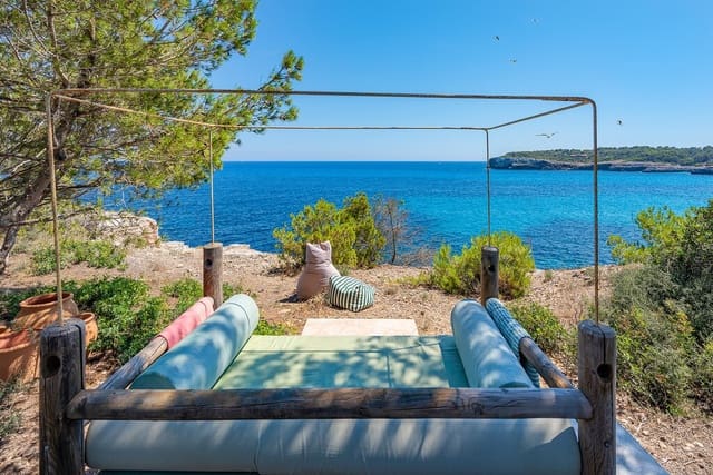 4 bedroom Finca/Country House for sale in Santanyí - € 14,950,000 (Ref: 10042651)