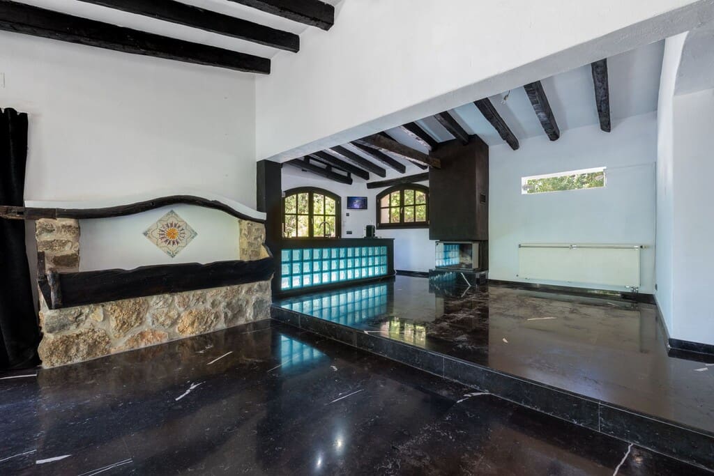 3 soveværelse Finca/Landehus til salg i Pollensa / Pollenca med garage - € 1.650.000 (Ref: 10054844)