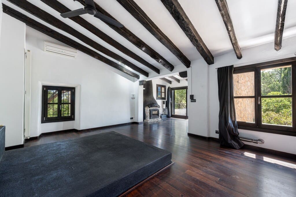 3 soveværelse Finca/Landehus til salg i Pollensa / Pollenca med garage - € 1.650.000 (Ref: 10054844)
