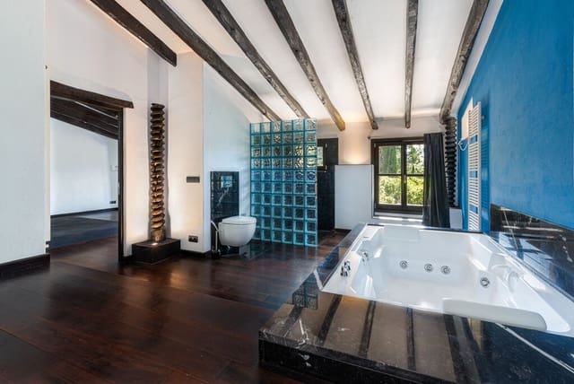 3 soveværelse Finca/Landehus til salg i Pollensa / Pollença med garage - € 1.650.000 (Ref: 10054844)