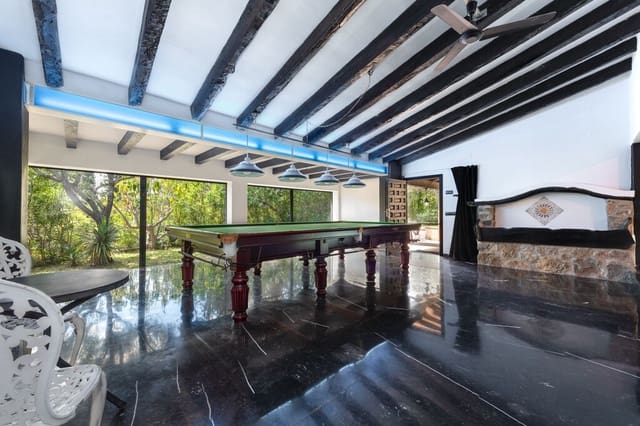 3 soveværelse Finca/Landehus til salg i Pollensa / Pollença med garage - € 1.650.000 (Ref: 10054844)