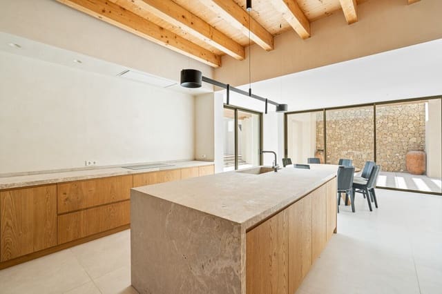 4 slaapkamer Villa te koop in Cala Vinyes / Cala Vinyas / Cala Viñas, Calvià met zwembad garage - € 7.950.000 (Ref: 10080553)