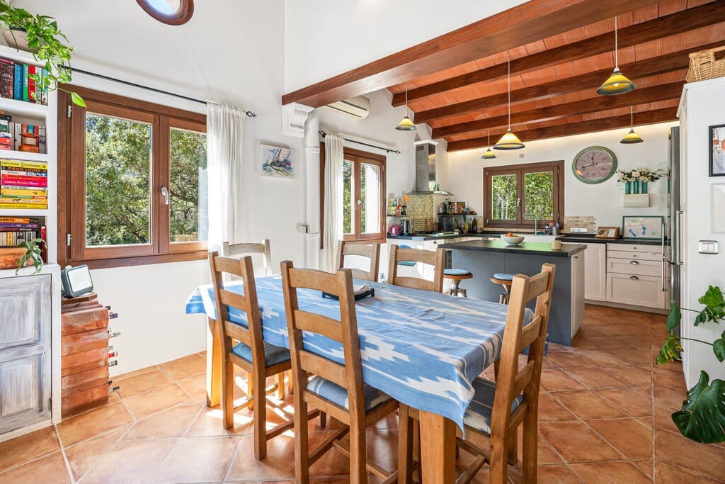 4 slaapkamer Finca/Landhuis te koop in Puigpunyent met zwembad garage - € 1.100.000 (Ref: 10094301)